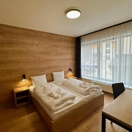 Lucky Jasna Pensión